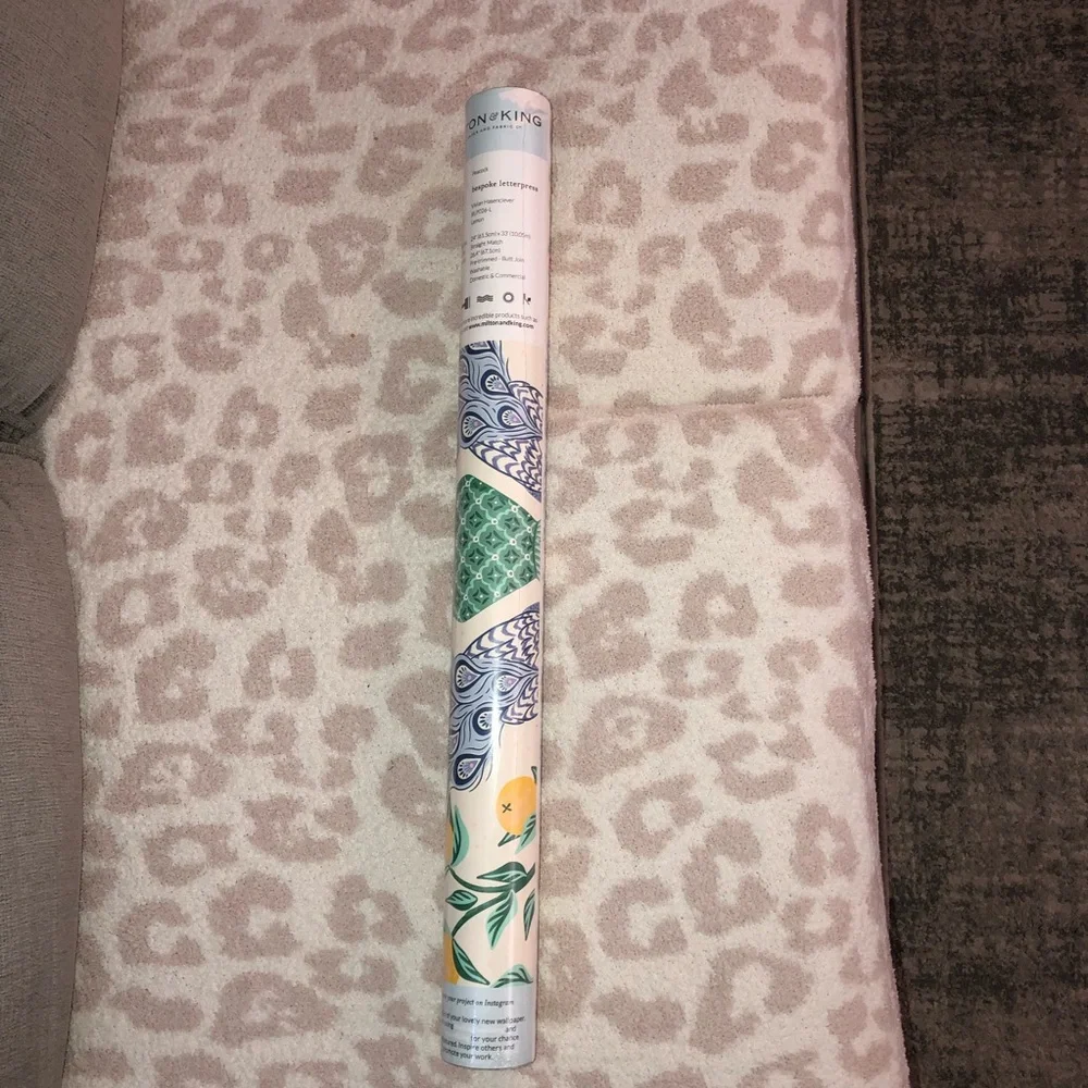 New Anthropologie Home Decor Milton & King Lemon Peacock Wallpaper Wall Paper